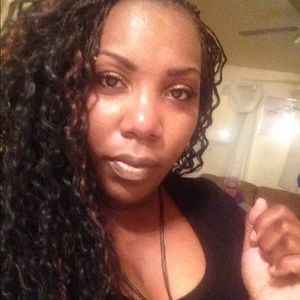 Meet your Posher, Lucrese